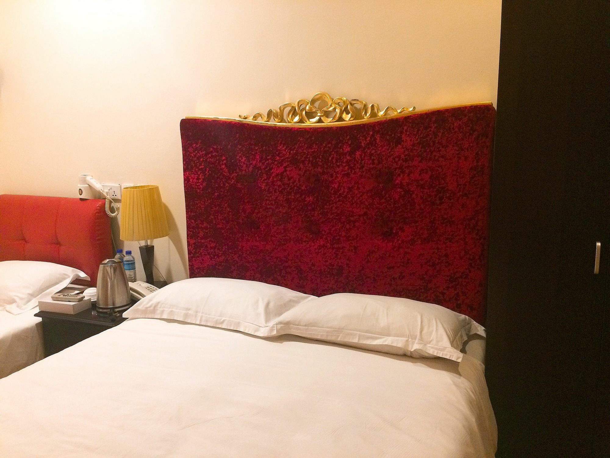 Zen Rooms Jinshan Hotel Сингапур Экстерьер фото