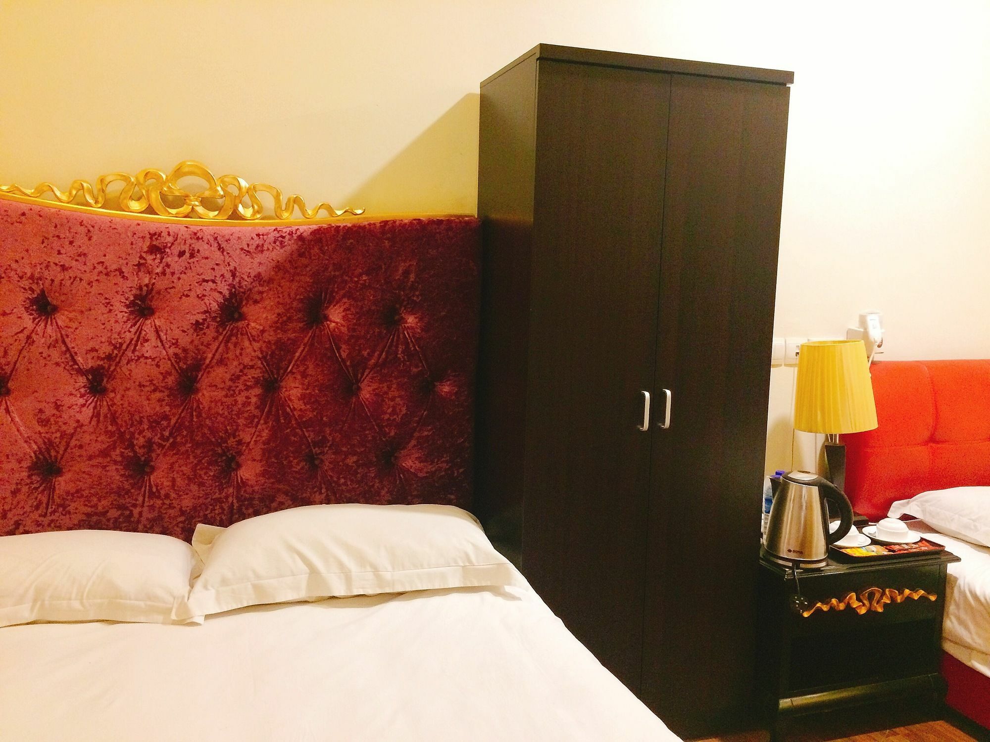 Zen Rooms Jinshan Hotel Сингапур Экстерьер фото